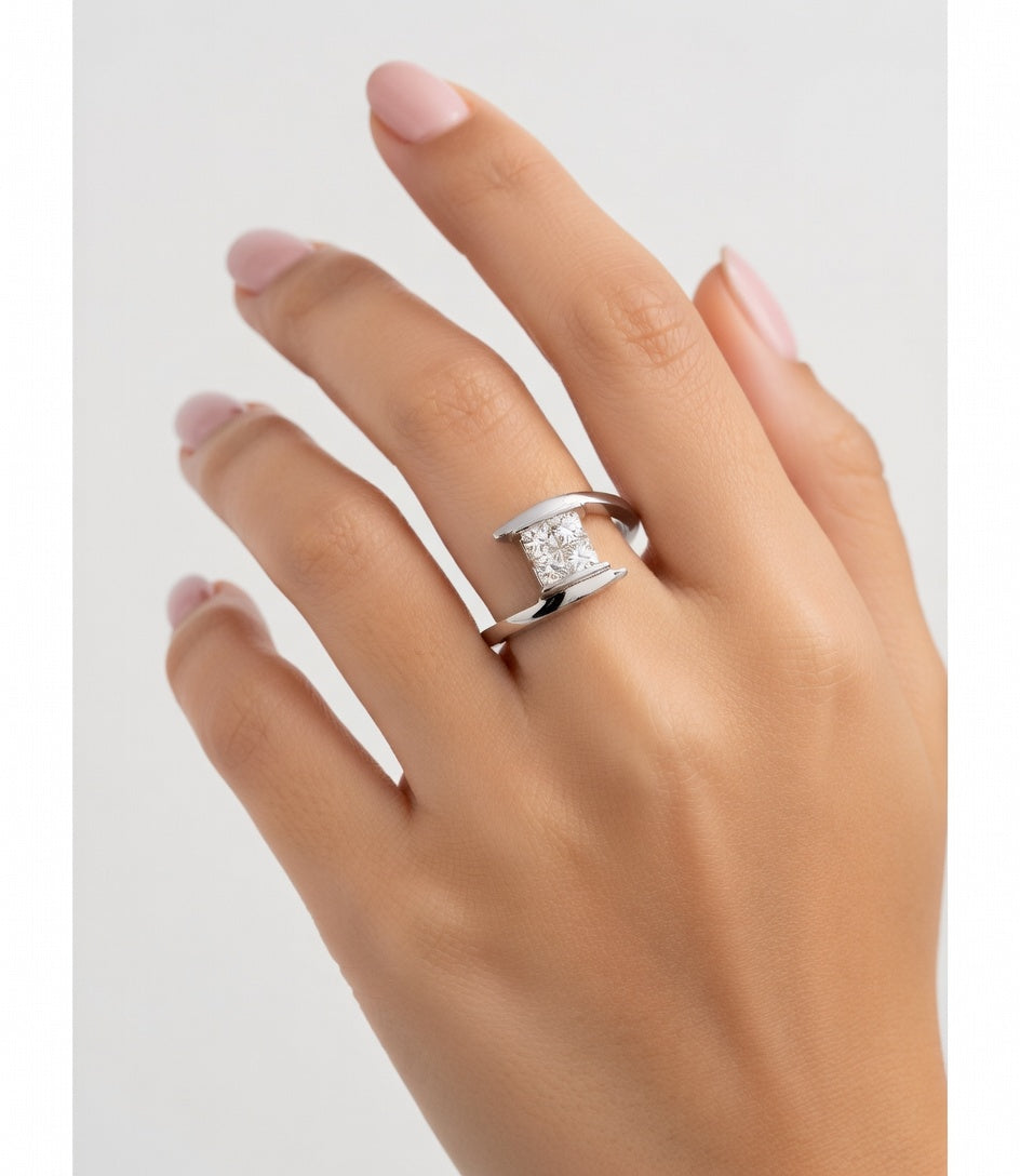 SORTIJA ORO BLANCO 4 BRILLANTES TALLA PRINCESA